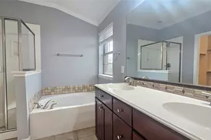 1424 Biltmore Ln, Irving, TX 75063 - Photo 18