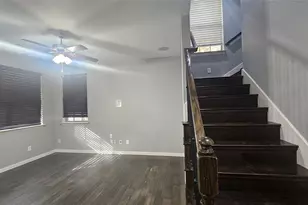 1424 Biltmore Ln, Irving, TX 75063 - Photo 30