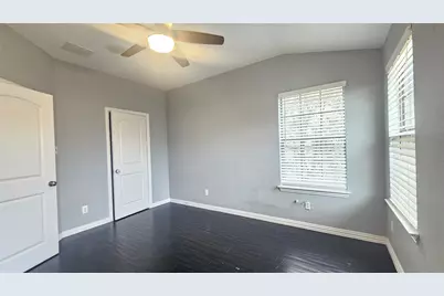 1424 Biltmore Lane, Irving, TX 75063 - Photo 24