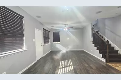 1424 Biltmore Lane, Irving, TX 75063 - Photo 28