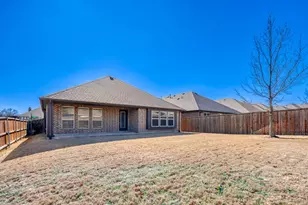 1621 Bull St, Aubrey, TX 76227 - Photo 28