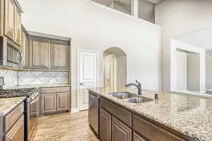 1621 Bull St, Aubrey, TX 76227 - Photo 14