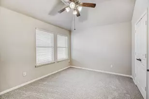 1621 Bull St, Aubrey, TX 76227 - Photo 20