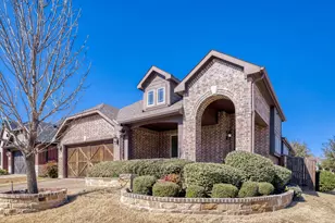 1621 Bull St, Aubrey, TX 76227 - Photo 2