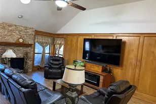 4150 Cedar Dr, Grapevine, TX 76051 - Photo 6