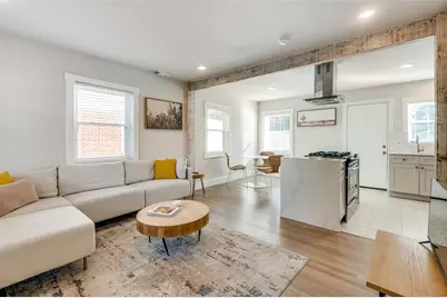 706 Cedar Hill Avenue, Dallas, TX 75208 - Photo 1