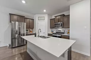 555 Royal Pine Dr, Fate, TX 75087 - Photo 1