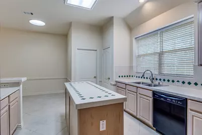 6613 Lynch Lane, Garland, TX 75044 - Photo 8