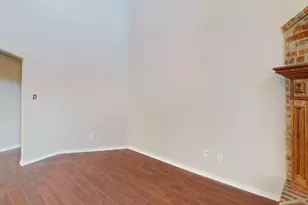 13646 Valencia Dr, Frisco, TX 75035 - Photo 12