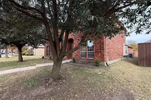 13646 Valencia Dr, Frisco, TX 75035 - Photo 2