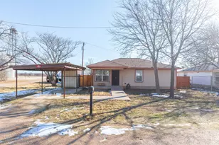 641 Brown Ave, Tuscola, TX 79562 - Photo 2