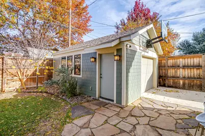 2222 W Magnolia Avenue, Fort Worth, TX 76110 - Photo 34