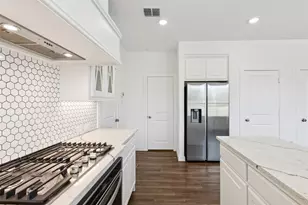 2700 Parkview Ct, Lewisville, TX 75067 - Photo 12