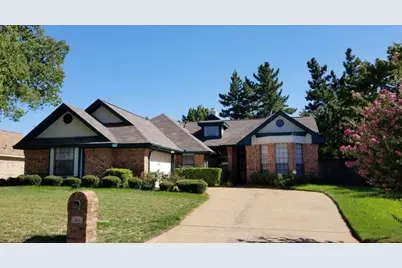 510 Gunnison Drive, Arlington, TX 76006 - Photo 1