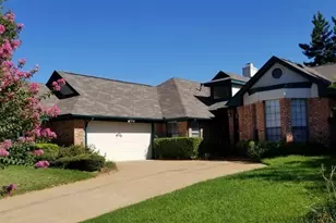 510 Gunnison Dr, Arlington, TX 76006 - Photo 2