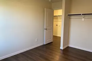 2203 Henry St, Greenville, TX 75401 - Photo 12
