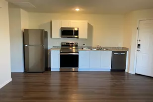 2203 Henry St, Greenville, TX 75401 - Photo 4