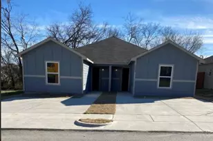 2203 Henry St, Greenville, TX 75401 - Photo 1