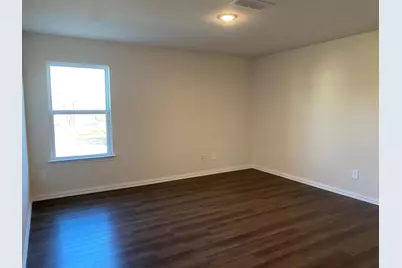 2203 Henry Street #B, Greenville, TX 75401 - Photo 6