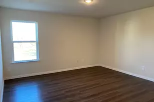 2203 Henry St, Greenville, TX 75401 - Photo 6