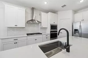 765 Brozgold Ave, Midlothian, TX 76065 - Photo 6