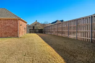 2803 Pino, Grand Prairie, TX 75054 - Photo 28