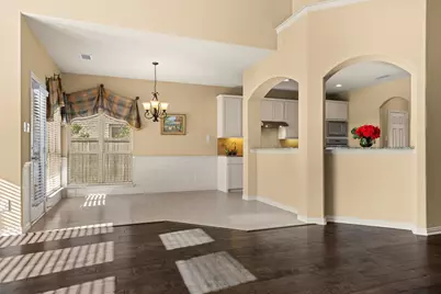 2803 Pino, Grand Prairie, TX 75054 - Photo 6