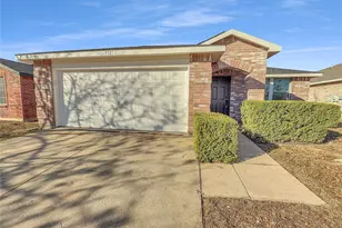 5321 Temecula Rd, Fort Worth, TX 76244 - Photo 2