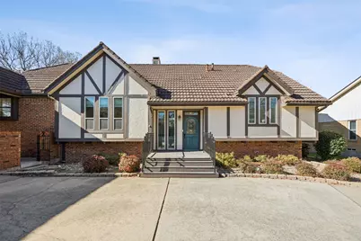 3313 Hidalgo Street, Irving, TX 75062 - Photo 2