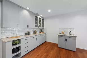 1310 W Cedar St, Arlington, TX 76012 - Photo 8