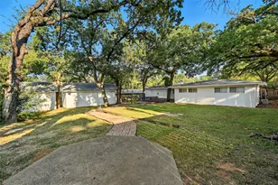1310 W Cedar St, Arlington, TX 76012 - Photo 26