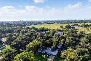 1310 W Cedar St, Arlington, TX 76012 - Photo 6