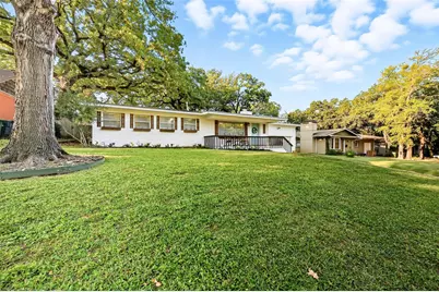 1310 W Cedar Street, Arlington, TX 76012 - Photo 1