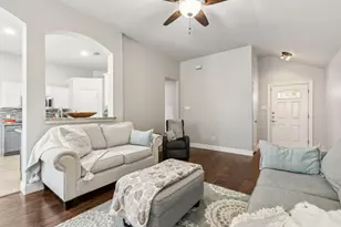 9208 Norfolk Ln, McKinney, TX 75071 - Photo 4