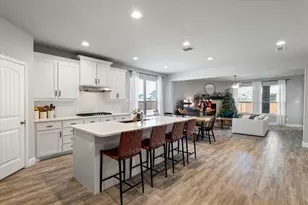 405 Rosie Ct, Argyle, TX 76226 - Photo 4