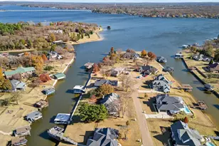 113 Adison Ln, Mabank, TX 75156 - Photo 2