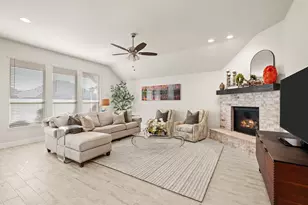 1019 Silver Sage Dr, Justin, TX 76247 - Photo 6