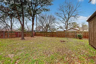2213 Pontiac Dr, Arlington, TX 76013 - Photo 38