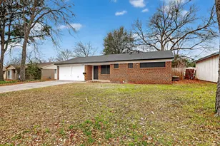 2213 Pontiac Dr, Arlington, TX 76013 - Photo 8