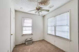 1109 Roosevelt St, Arlington, TX 76011 - Photo 8