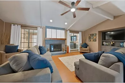 1406 Shadybrook Drive, DeSoto, TX 75115 - Photo 4