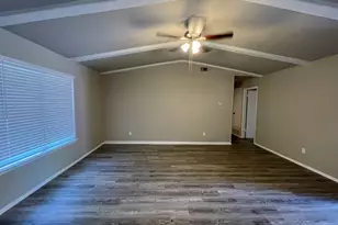 1517 Vanderbilt Dr, Arlington, TX 76014 - Photo 2