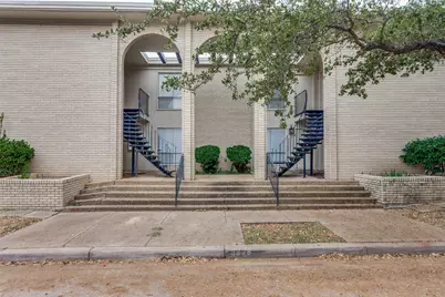 3828 W 7th #6, Fort Worth, TX 76107 - Photo 6