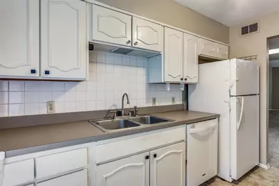 3828 W 7th #6, Fort Worth, TX 76107 - Photo 18