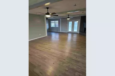 1106 Gifford Drive, Granbury, TX 76048 - Photo 2