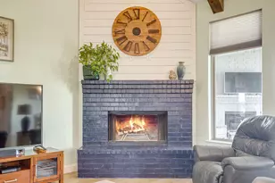 239 Harvard Ln, Springtown, TX 76082 - Photo 6