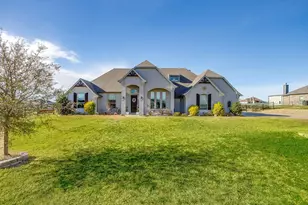 239 Harvard Ln, Springtown, TX 76082 - Photo 1