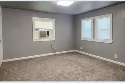 310 W Russell Street, Weatherford, TX 76086 - Photo 16