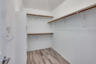 2939 Alyson Way, Grand Prairie, TX 75052 - Photo 14