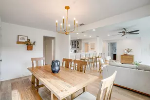 824 Springbrook Dr, Fort Worth, TX 76107 - Photo 14